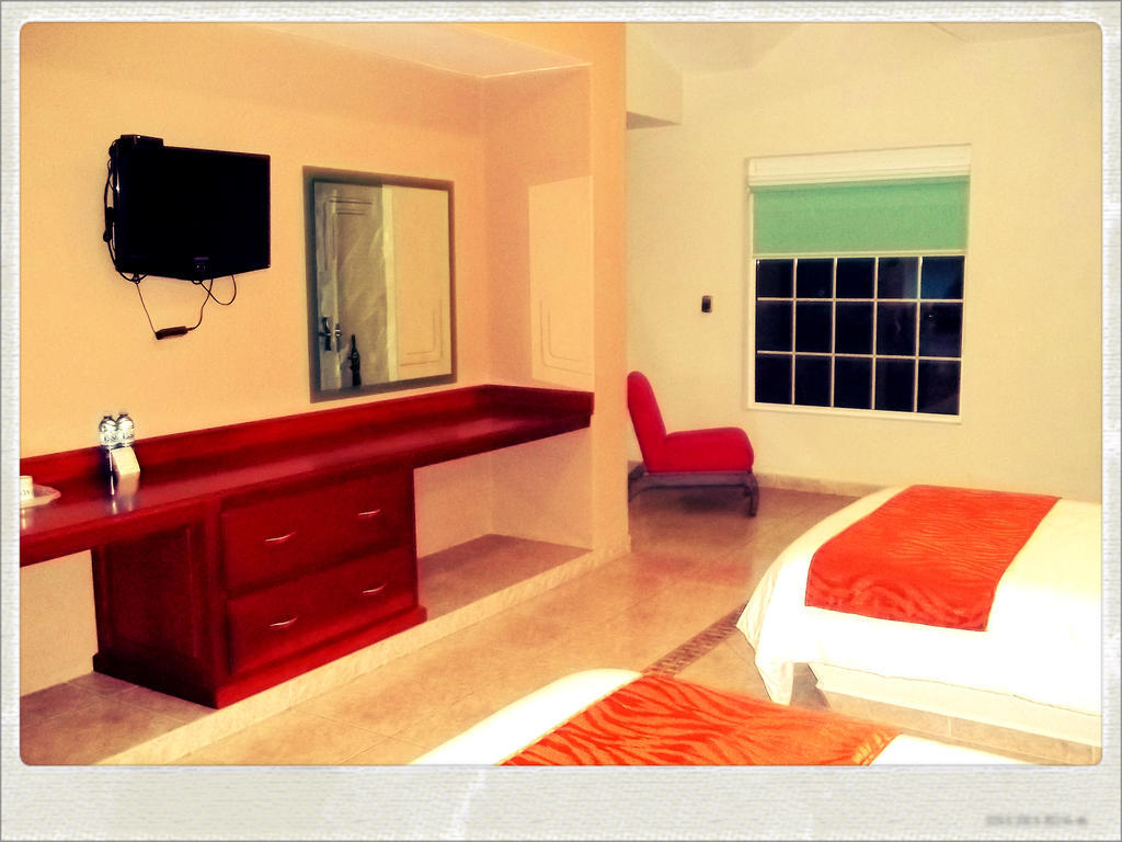 Martínez de La Torre Hotel Aqua Spa & Resort חדר תמונה